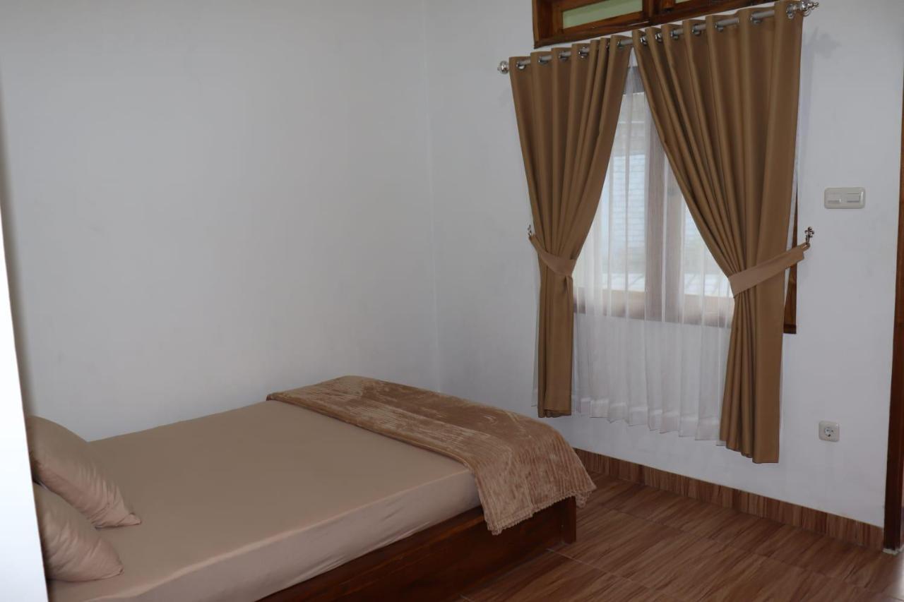 Room 212 Kuta  Kültér fotó